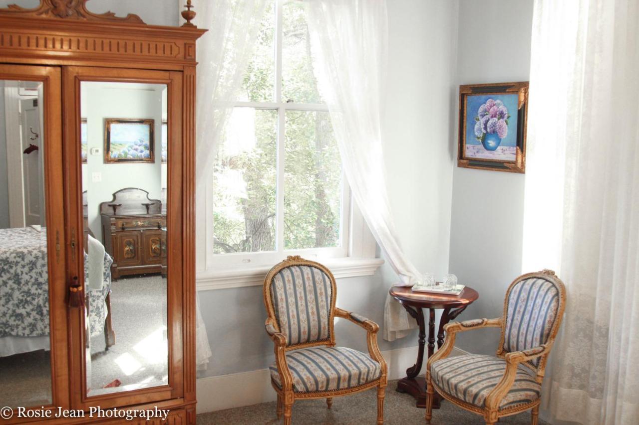 סאמרוויל Flowertown Bed And Breakfast מראה חיצוני תמונה